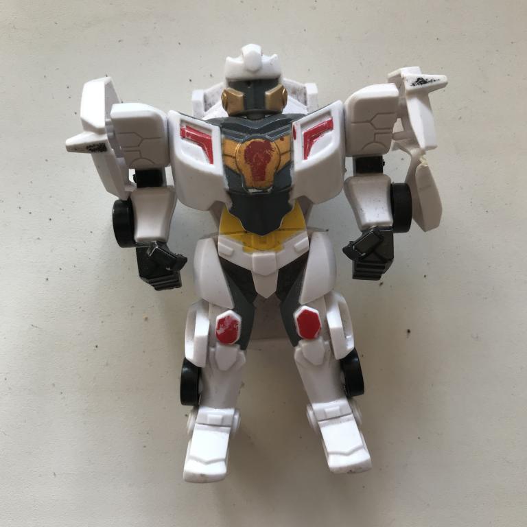 Солдатик . Игрушка. Робот.