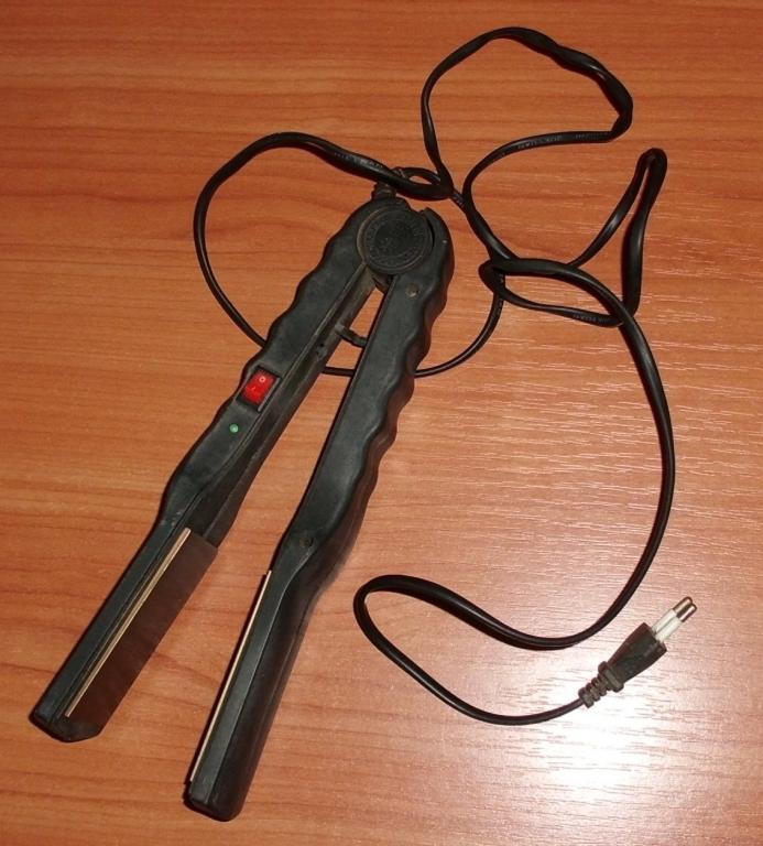 Выпрямитель для волос Китай б/у