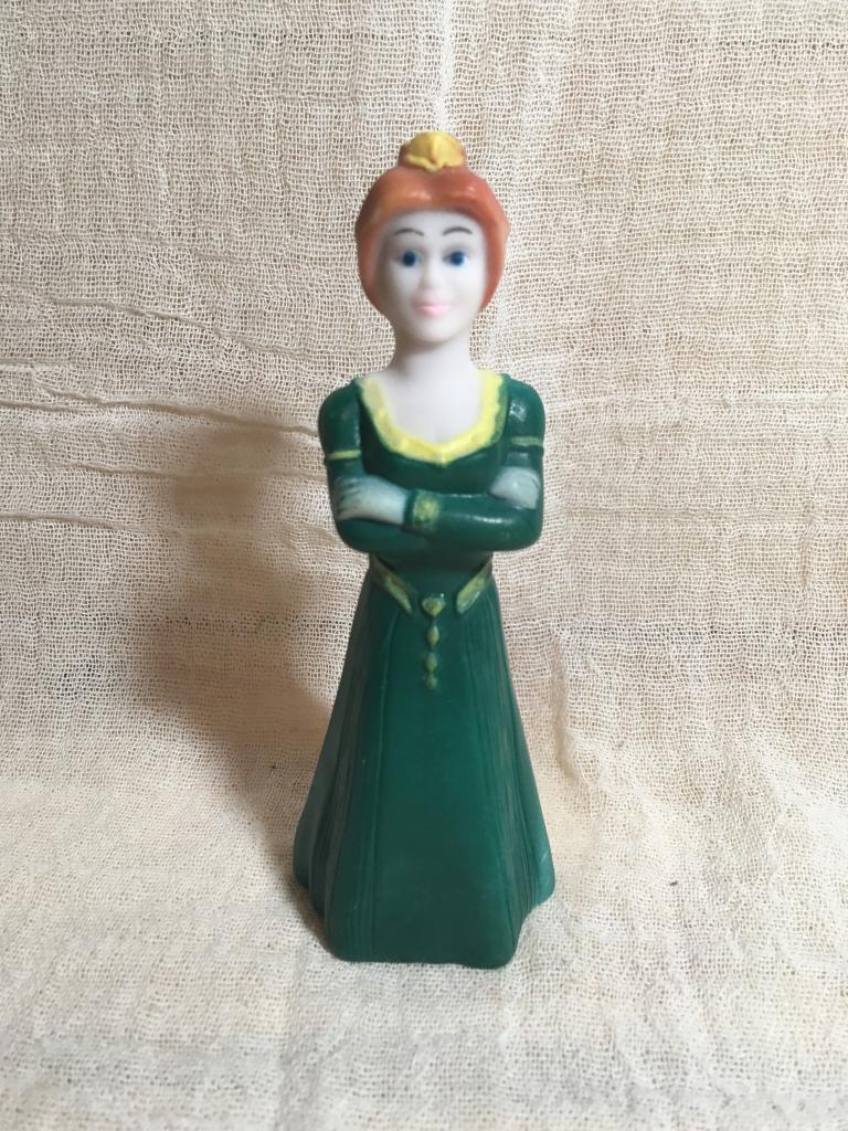 Принцесса Фиона. Резиновая игрушка. Шрек. Фиона.?Игрушка Принцесса Фиона. Пищалка. Игрушка