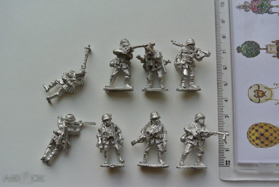 Пулеметчики Вермахта. 30 мм. 8 фигурок 