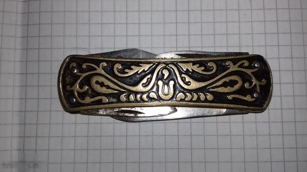 Нож. СССР. Бронзовые или латунные накладки? Щёчки? Дёшево. Распродажа. Подарок. 