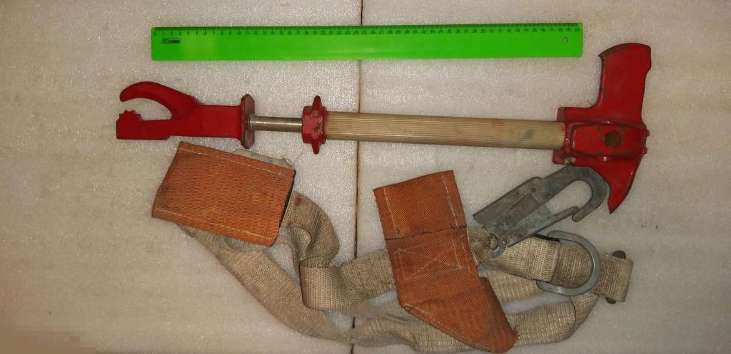 Топор.Аварийно спасательный. Пожарный?Инструмент. Редкость. 