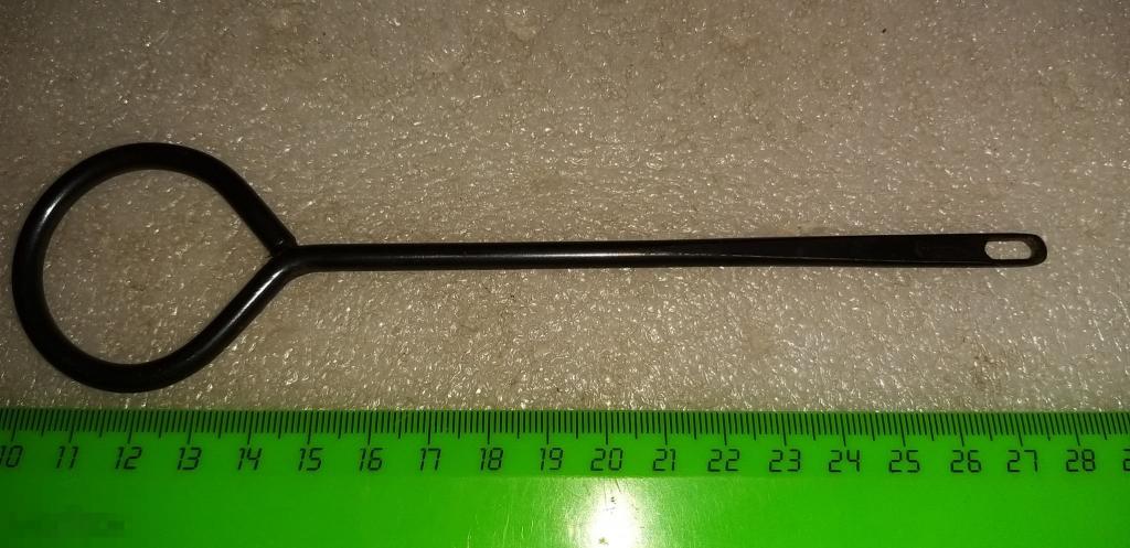 Шомпол.Протирка.ТТ? Наган? Редкость.