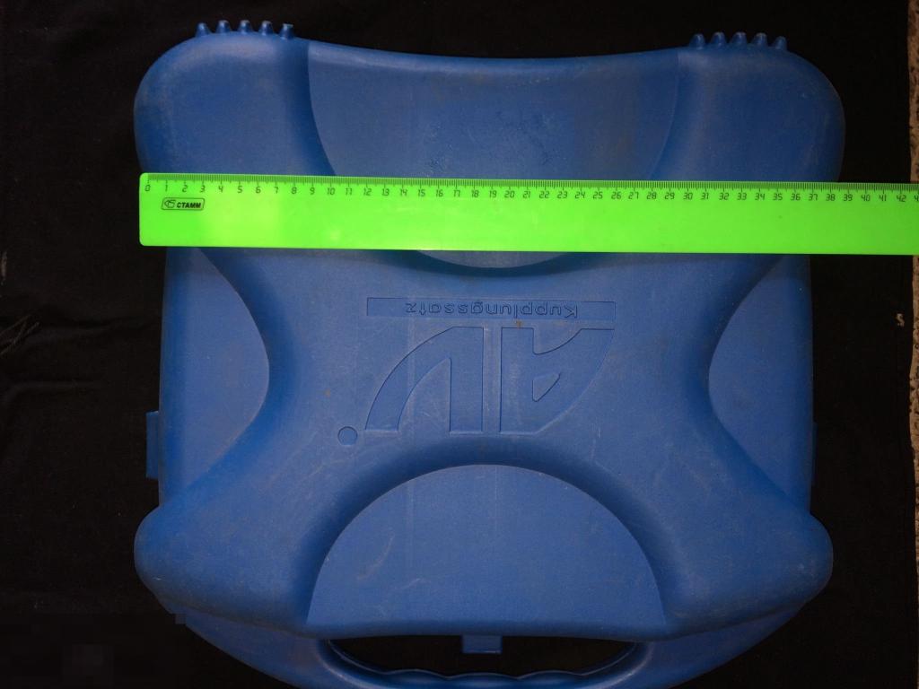 Футляр.Ящик? Инструмент. Фирма.Чемодан?Строительный? 