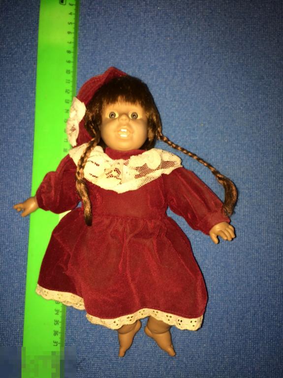 Кукла.Девочка. Поющая? Фарфор.Германия? Большая. Подарок. Сувенир. Коллекционная. Игрушка. Детская. 