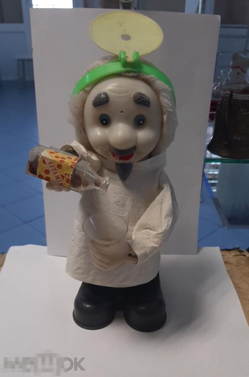 Игрушка Айболит Ссср