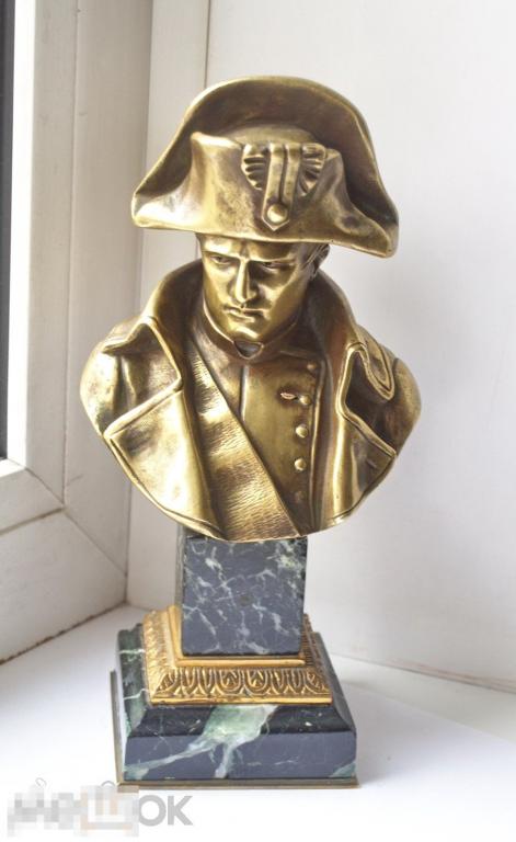 Бюст  Наполеон Бонапарт.19 век Франция скульптор Э.Пинедо