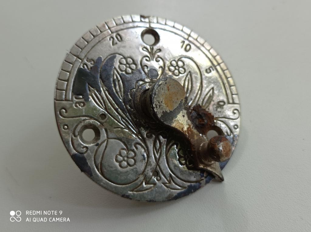 деталь, шкала настольных весов? До 1917 г.