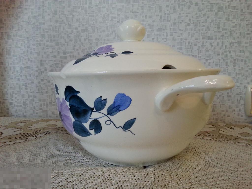 чайный сервиз ффз чайка. супница краснодарского фарфорового завода. краснодарская фарфоровая фабрика чайка. чайник заварочный краснодарский фарфоро-фаянсовый завод-2. кофейная пара винтаж.