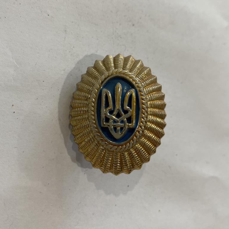 Коллекция знак значок   ГЕРБ  УКРАИНА    Лист Т4 Более 20000 шт