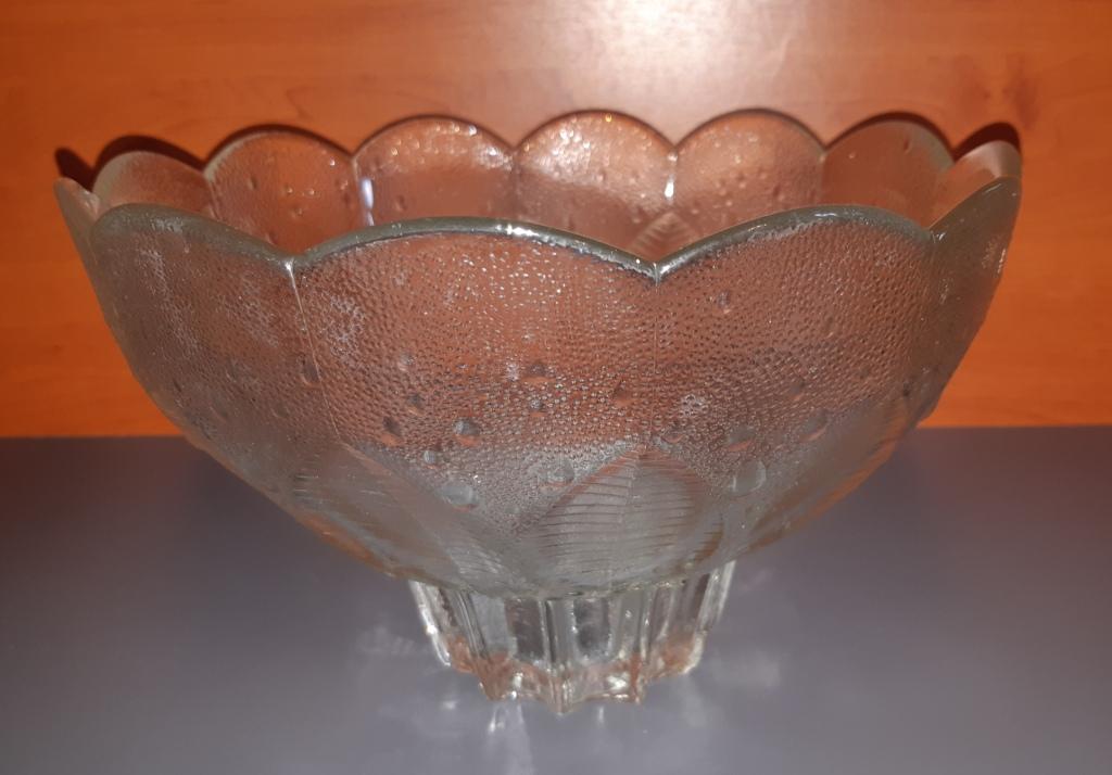 Ваза ажурное стекло. СССР. 60 годы. 20 век. Утраты