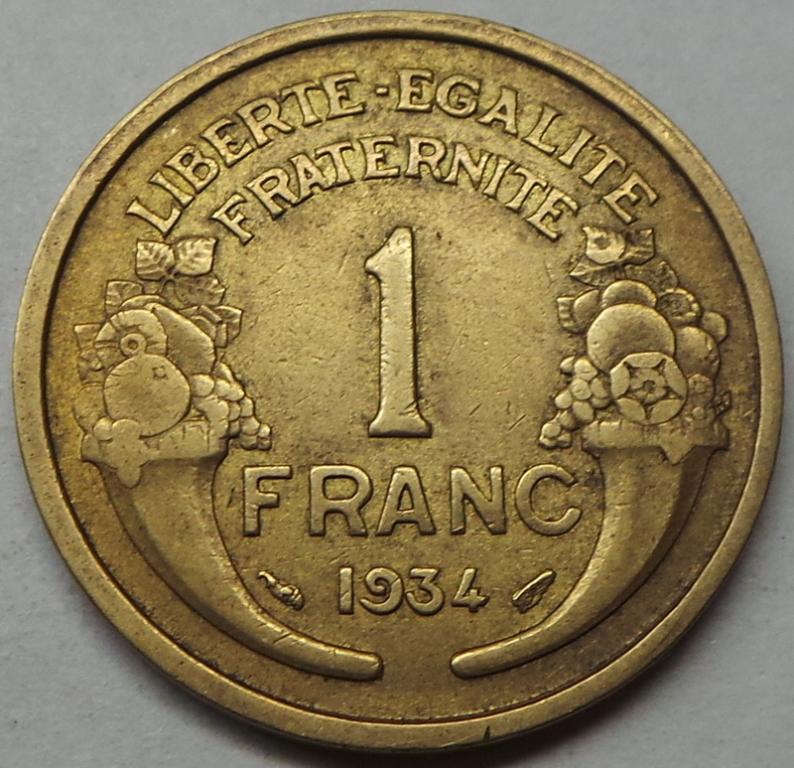 1931 год какого. 1 Франк 1923 Франция. Французские монеты 1933 года.