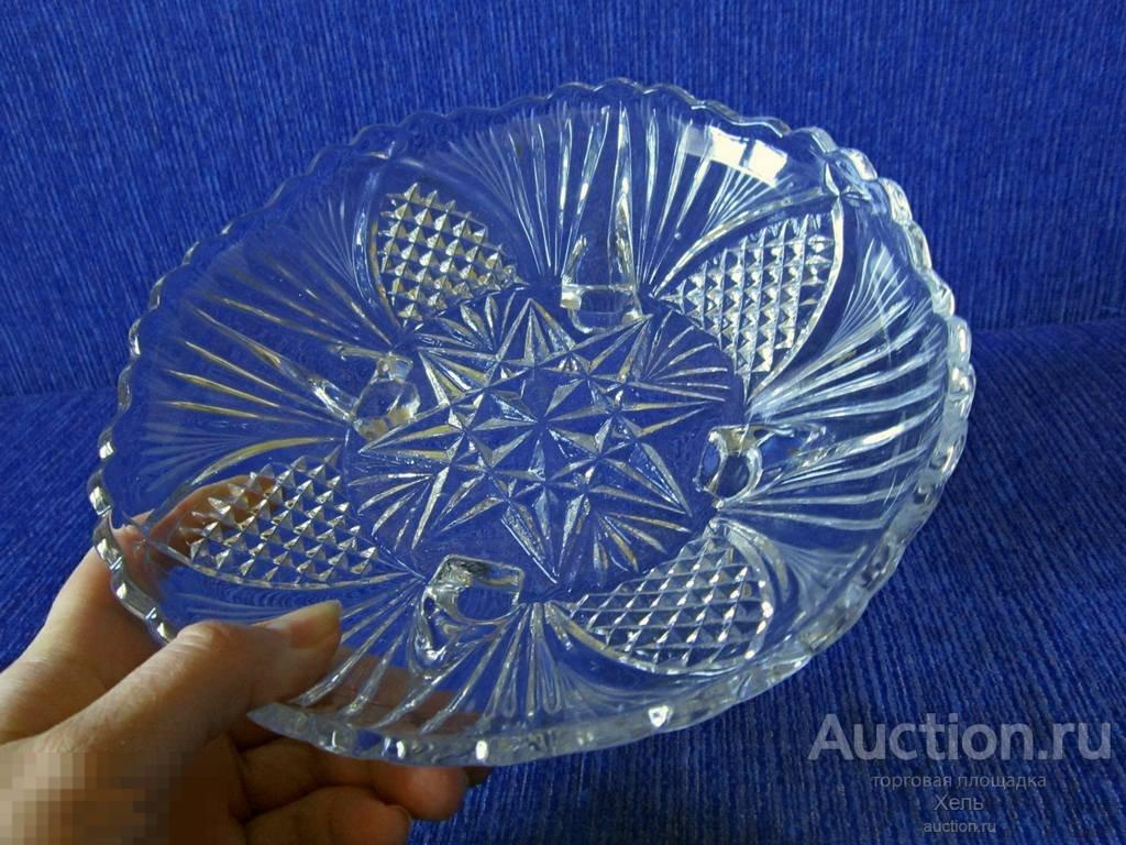 Конфетница ваза на ножках стекло хрусталь СССР 