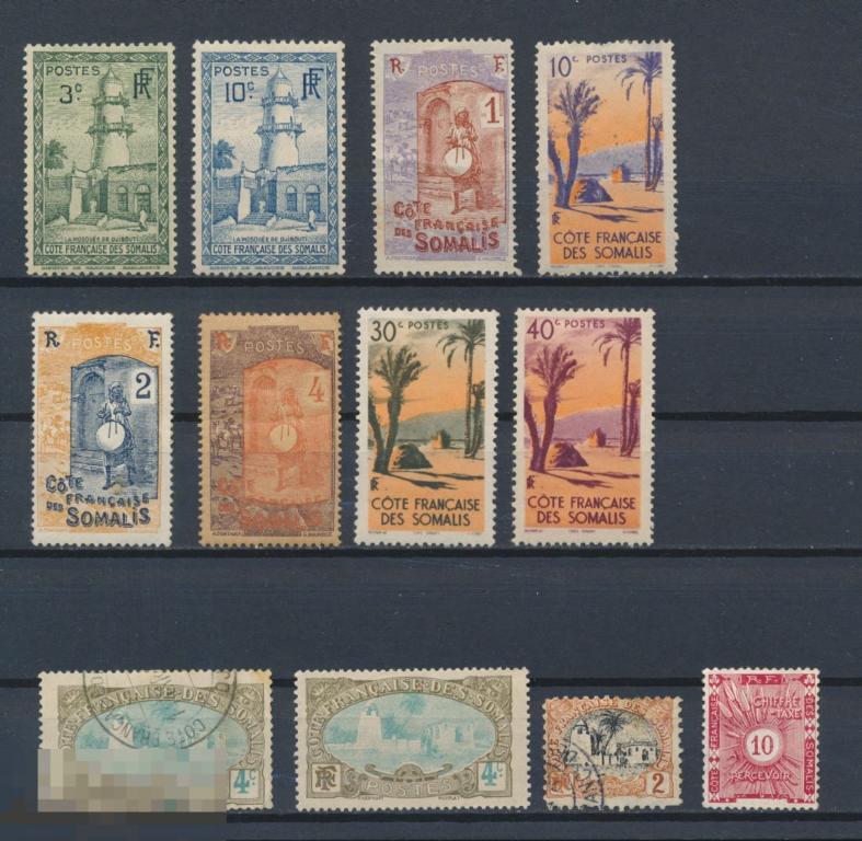 ФРАНЦУЗСКИЙ БЕРЕГ СОМАЛИ. Архитектура, пальмы, пейзаж 