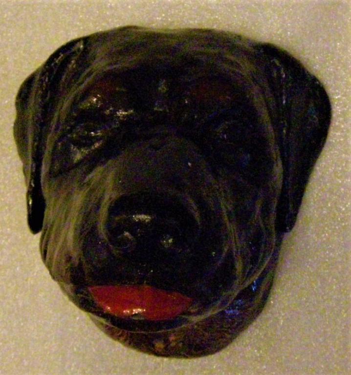 Гипсовая статуэтка. Собака. Голова собаки. Ротвейлер. Ротвеллер. Гипс. Довоенная?