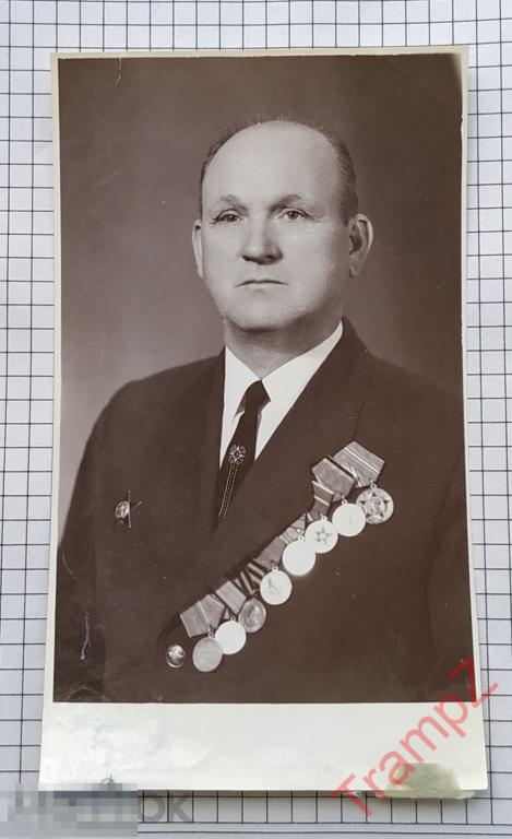 Фотография №8606 ветеран с наградами 