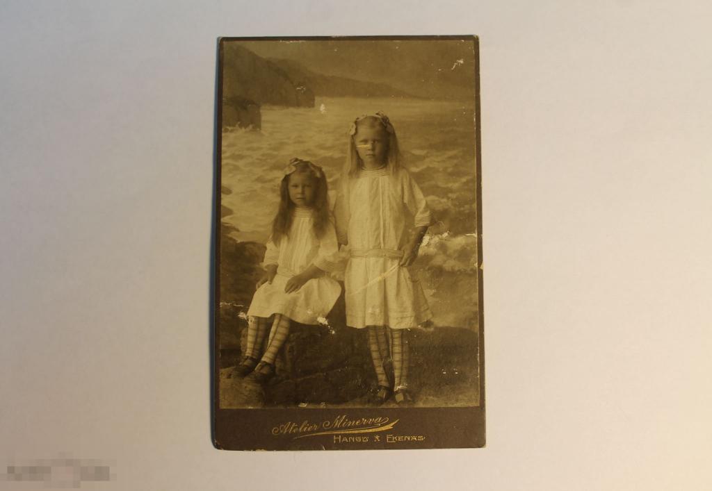 ФОТОГРАФИЯ. ДЕТИ. МОДА. СЕСТРЫ. ЧУЛКИ. * 