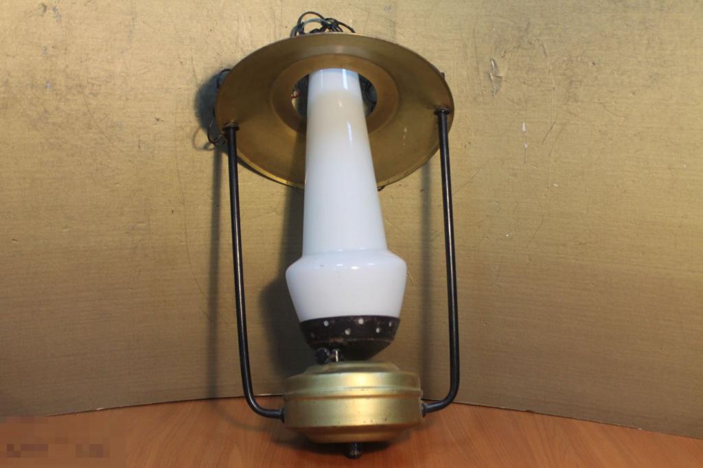 ЛЮСТРА. ИМИТАЦИЯ ПОДВЕСНОЙ КЕРАСИНОВОЙ  ЛАМПЫ. ЭЛЕКТРО. СССР. 