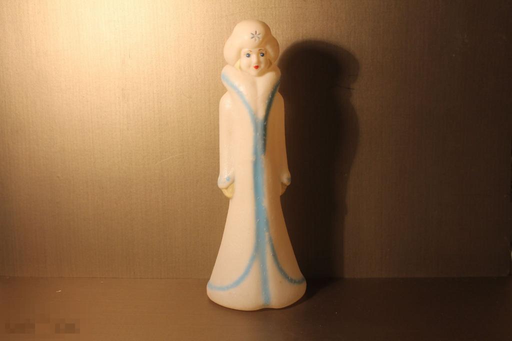 СНЕГУРОЧКА. ПЛАСТМАССА. СССР. * 