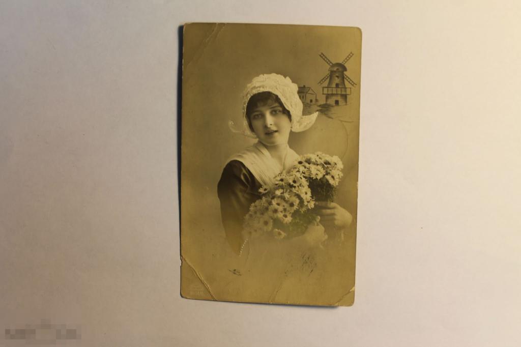 ОТКРЫТОЕ ПИСЬМО. ДЕВУШКА. ЦВЕТЫ. РОМАШКИ. ПРОШЛА ПОЧТУ. ОРЕНБУРГ. АБДУЛИНО. ОТКРЫТКА. 