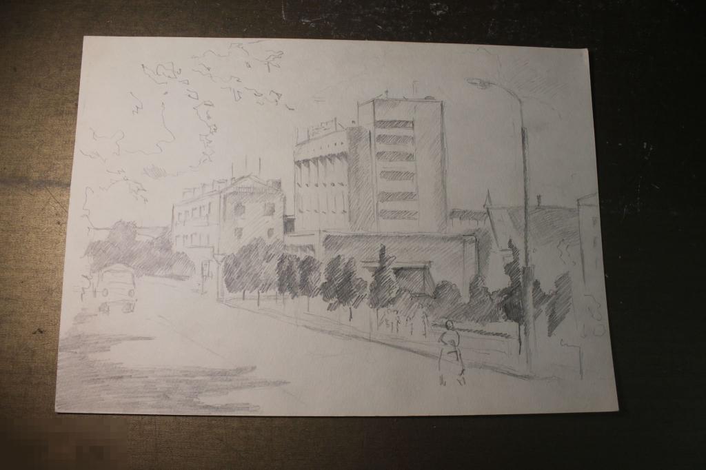 КАРТИНА. КАРАНДАШ. БУМАГА. 1987 г.  ГОРОДСКИЕ УЛИЦЫ. * 