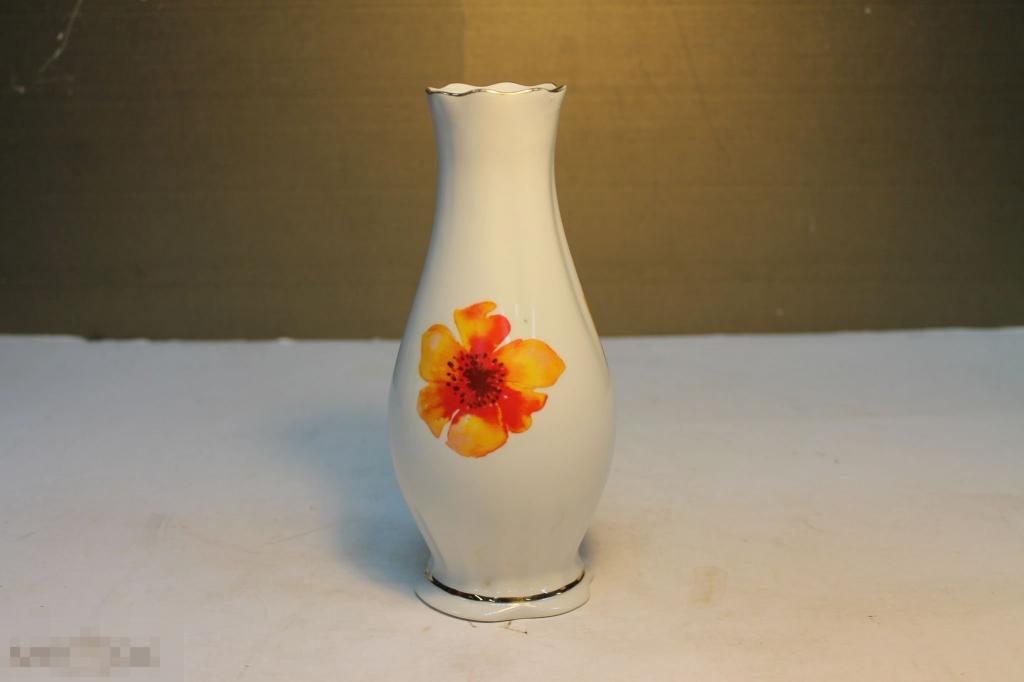 ФАРФОР. ВАЗА. КЛЕЙМО. СССР. ПОЗОЛОТА. 