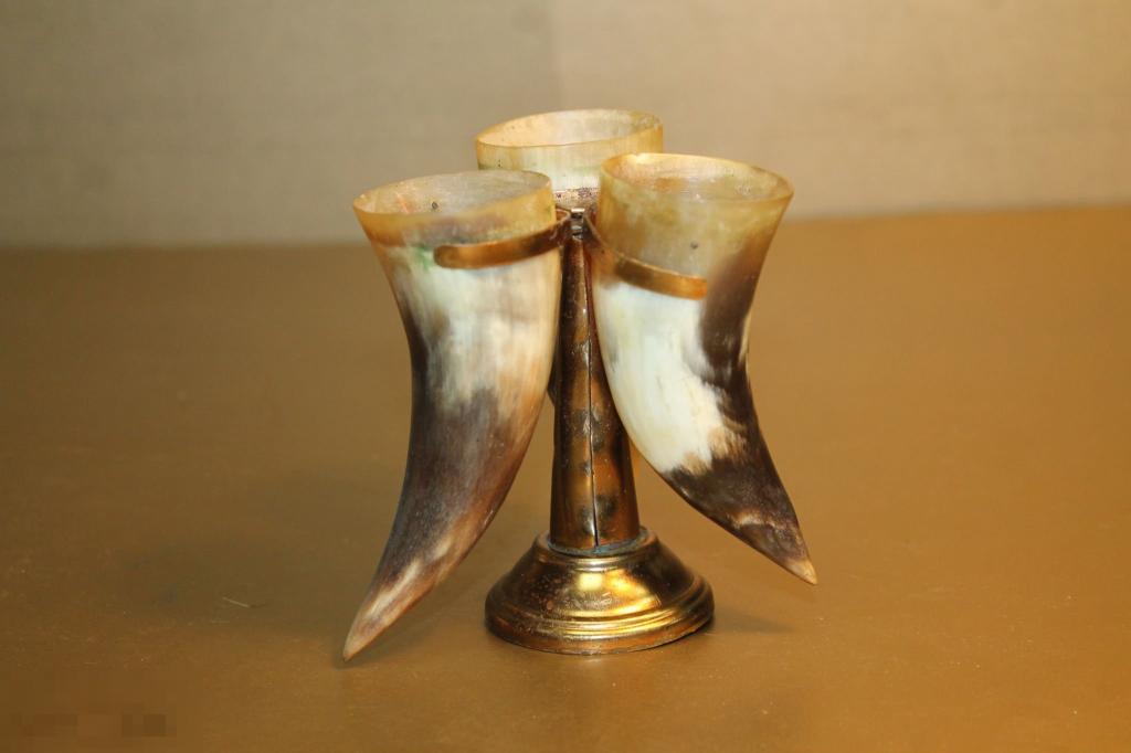 СТОПКИ. СТОПКА. РЮМКА. РОГ. РОГА. ПОДСТАВКА. 