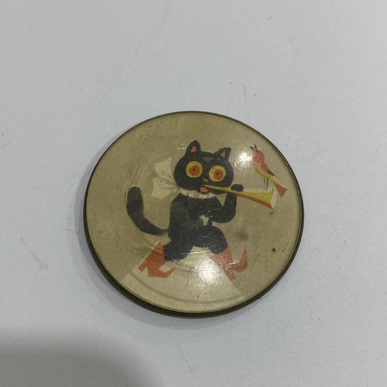 Коллекция знак Значок   Кот в сапогах   Лист 606 Более 30000 шт