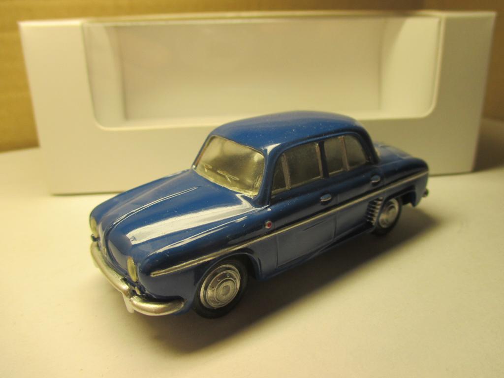 Рено Симбол Игрушка