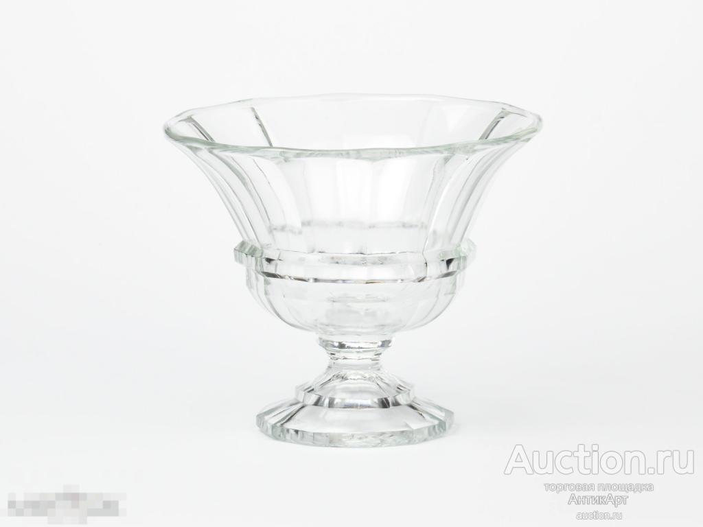 Ваза стеклянная винтаж антиквариат стекло 18см Чехословакия 