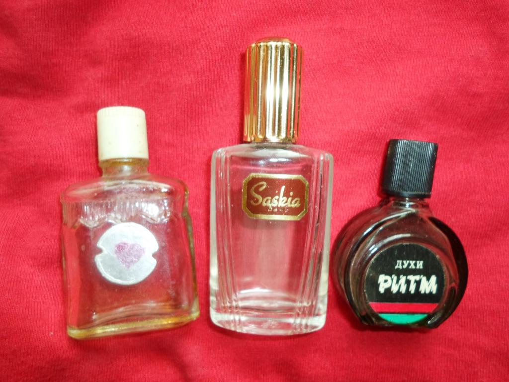 Флаконы от старого парфюма ,стекло, СССР