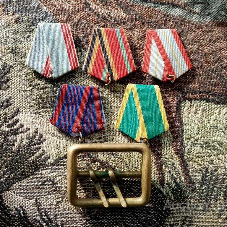 5 колодок к медалям +пряжка СССР.