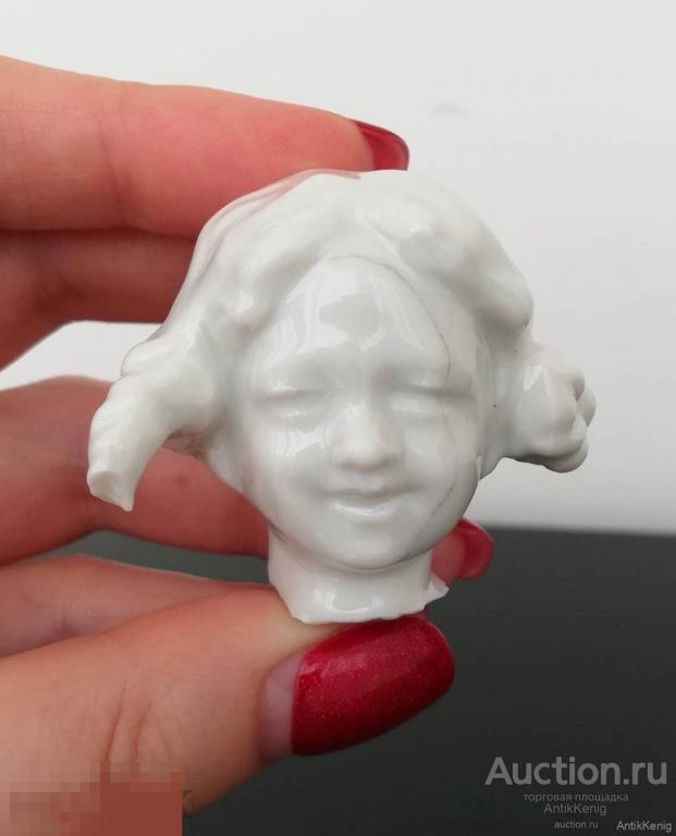 Антикварная фарфоровая головка Статуэтки Куколки 20-е годы Германия Высота 4 см. 