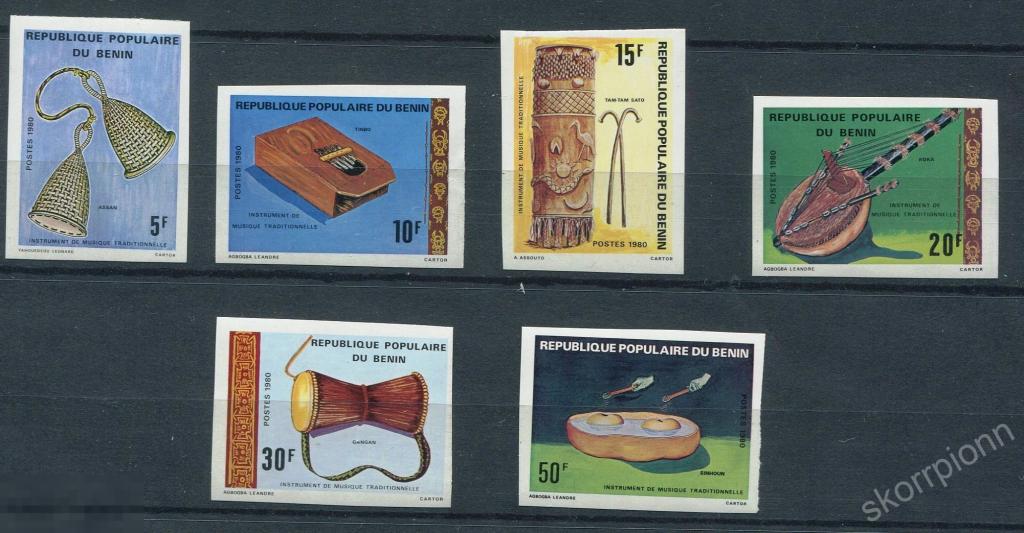 1980 Африка.** Бенин. Музыкальные инструменты. Без перфорации. MNH.а.15.28. 