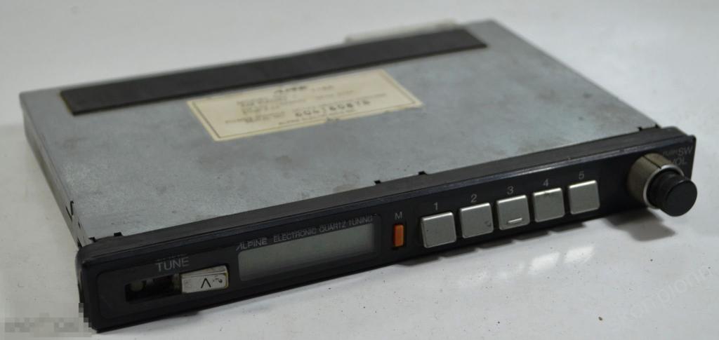 авторадио приемник   времен СССР сохран витнаж ретро   (а.ВЛ49) 