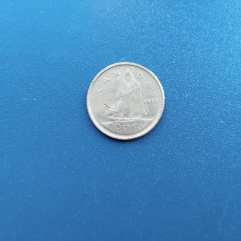 Канада 10 центов 1974 год. лот 2