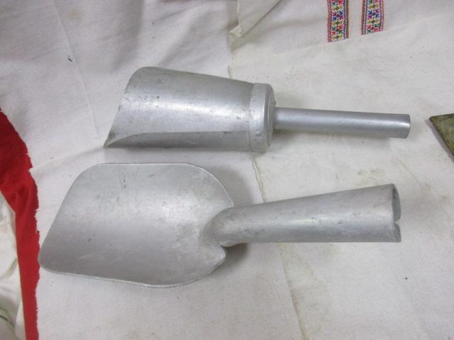 Совок для сыпучих смесей СССР.Алюминий. ЦЕНА ЗА ОБА