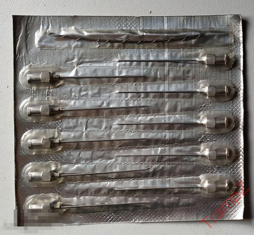 Иглы инъекционные к шприцам типа "Рекорд" СССР упаковка 10 шт. 