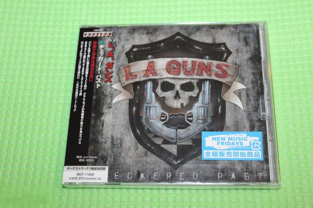 L.A.Guns / Checkered Past 21 / Japan 