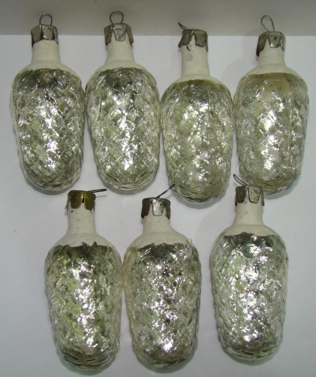 Елочные игрушки Шишки. 7 шт. Стекло. СССР