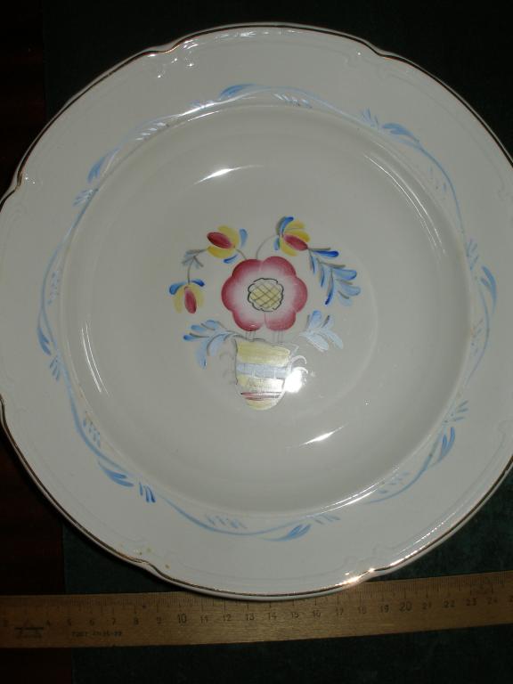 Тарелка суповая с росписью. ЗиК СССР.