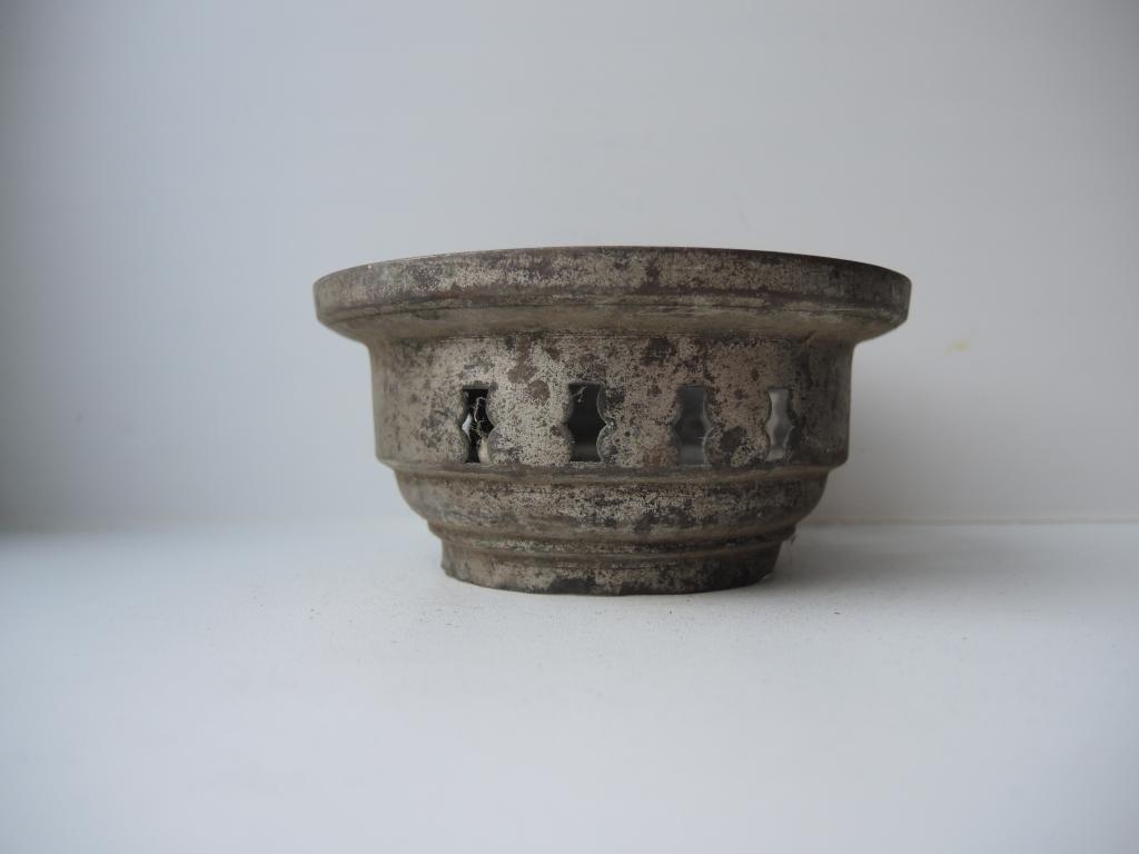 Конфорка на самовар.Литая. d 70 мм , высота 64 мм  (N106)