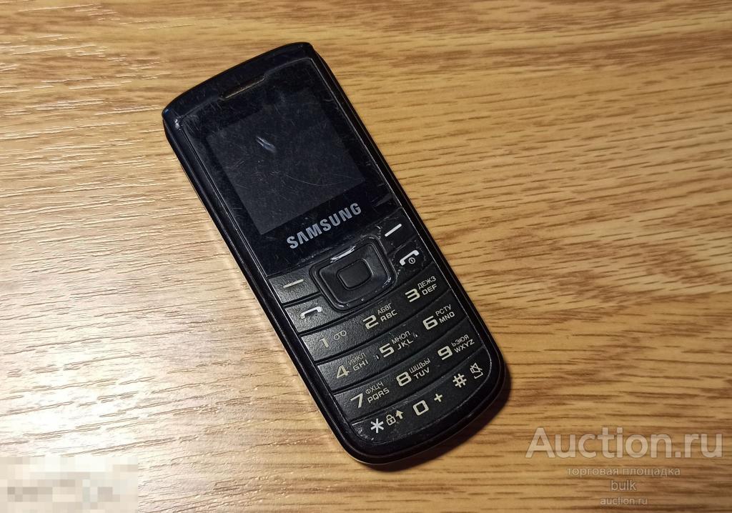 Телефон   Samsung E1100T на восстановление или запчасти . 