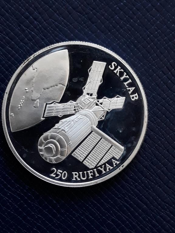 Мальдивские острова 250 руфий 1993 КМ 84