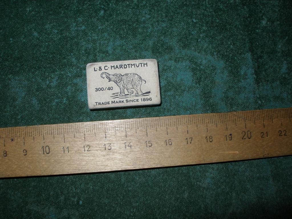 Ластик KOH-I NOOR  HARDTMUTH. 300/40
