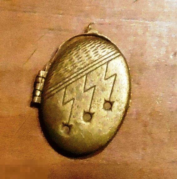 3 РЕЙХ.ЖЕТОН-МЕДАЛЬОН  ОБЕРЕГ НЕМЕЦКОГО СОЛДАТА.ПОХОЖЕ СС 