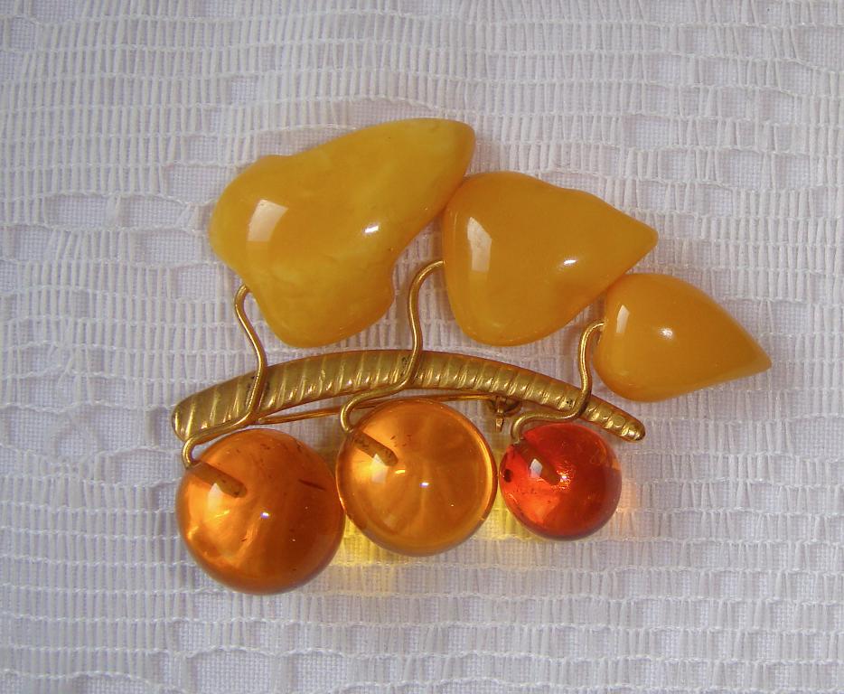 Янтарная Брошь Натуральный Янтарь Желток Латунь Позолота винтаж СССР