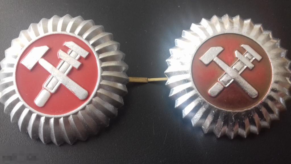 Кокарды железнодорожные РЖД РФ, новые, 2 разновидности(кляммеры, круглые), алюминий