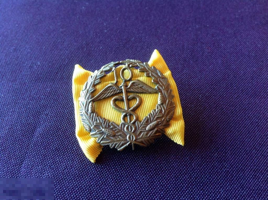 Финский нагрудный знак "За выслугу - 10 лет", на банте, оригинал, №233