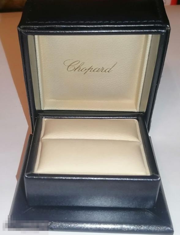 ювелирная коробка Chopard под кольцо 